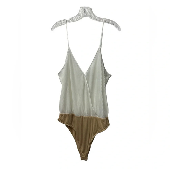WAYF Surplice Ribbed Cami Bodysuit White Size XL NWT - Picture 1 of 7